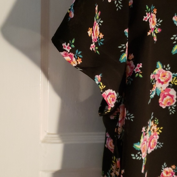 Decree blouse - Picture 3 of 6